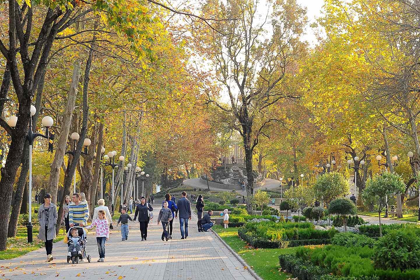 Краснодар городской сад Кубани